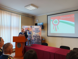 „Ez a nap a szabadság, az összefogás és a hazaszeretet örök jelképe”