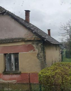 Megdőlt kémény és kéménytűz is volt csütörtökön