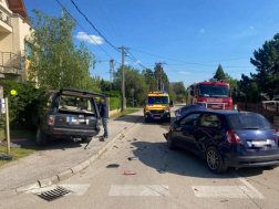 Két autó karambolozott Balatonfüreden, az Öreghegyi utcában.